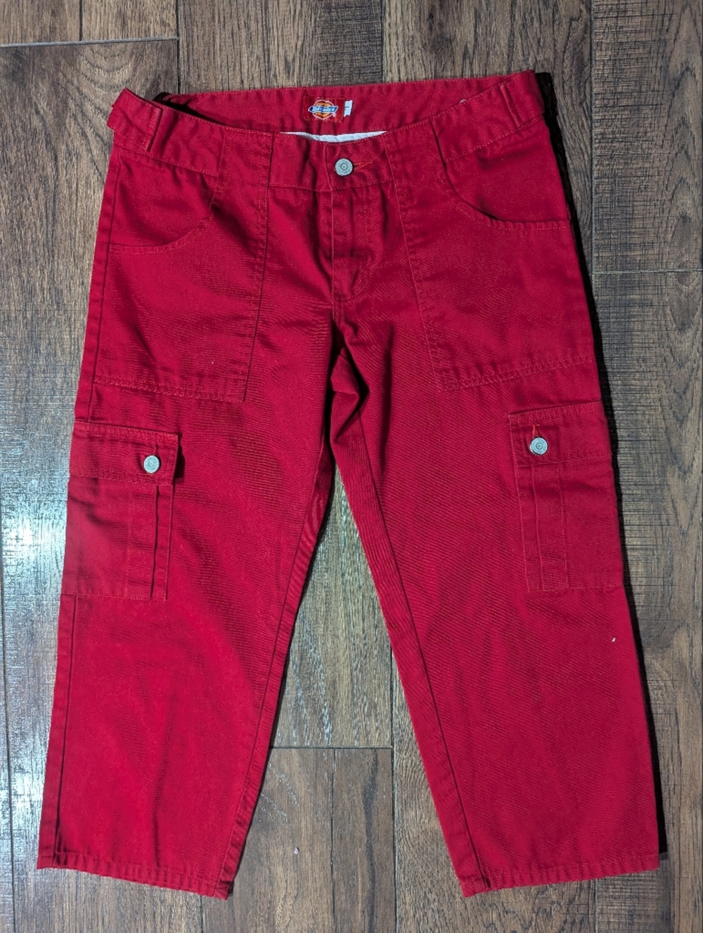 Dickies Girls Cherry Red Denim Cargo Capri Shorts Juniors Size 7 Silver Buttons